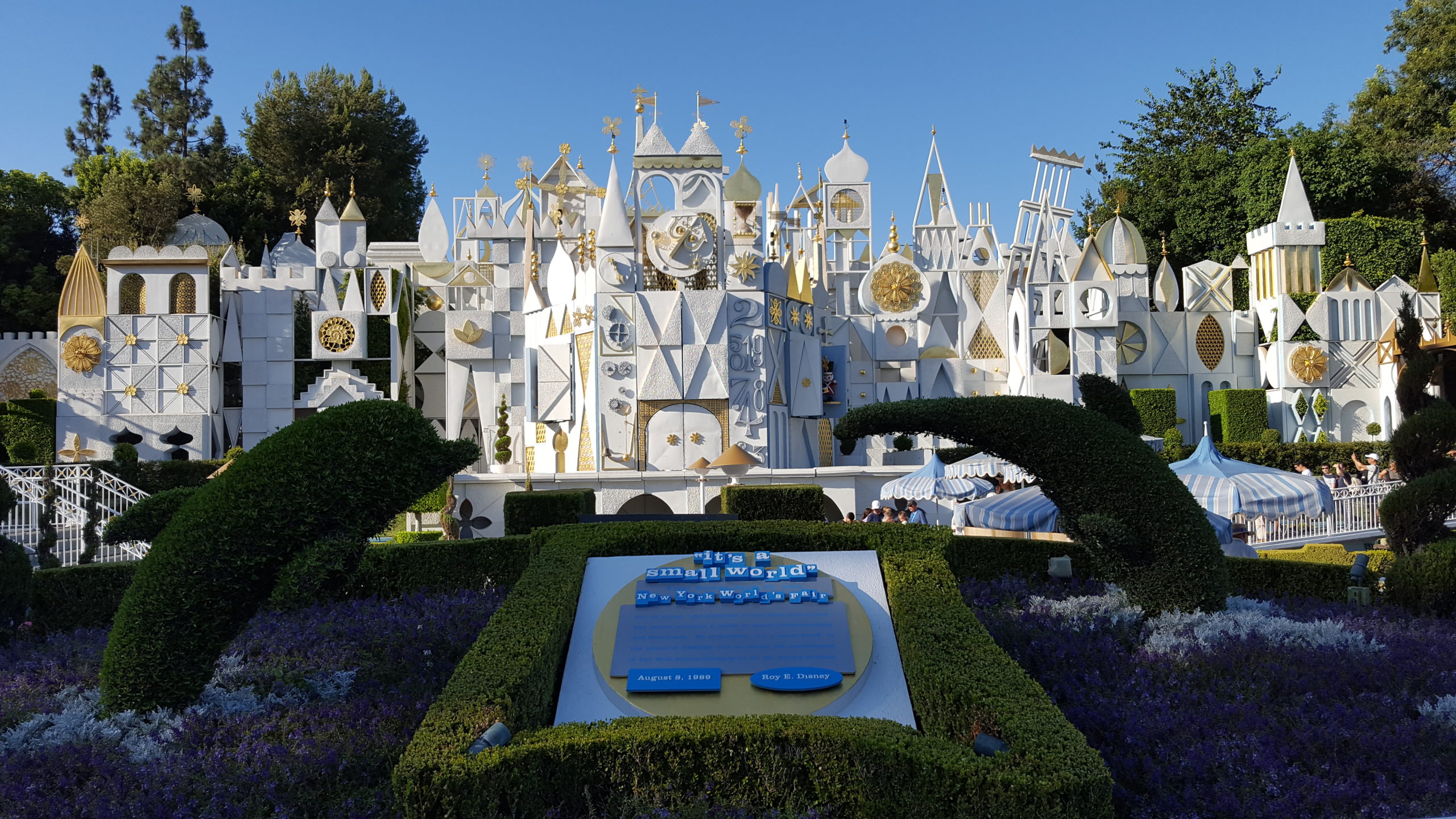 it's a small world Disneyland park (Photo: Mary Yohannan) it's a small world Disneyland park (Photo: Mary Yohannan)