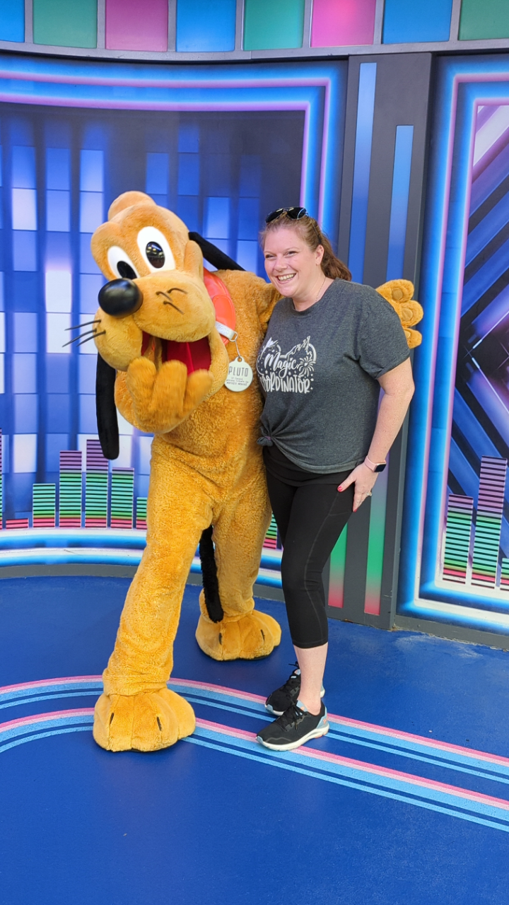 Emily Nugent with Goofy