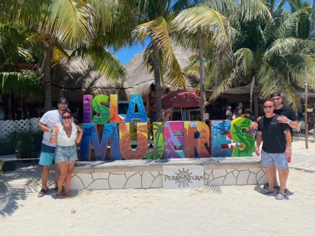 Ryan Mizner at Cancun Isla Mujeres Ryan Mizner in Cancun